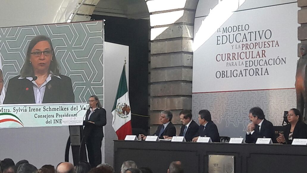 Modelo educativo es la ruta de la reforma educativa: INEE
