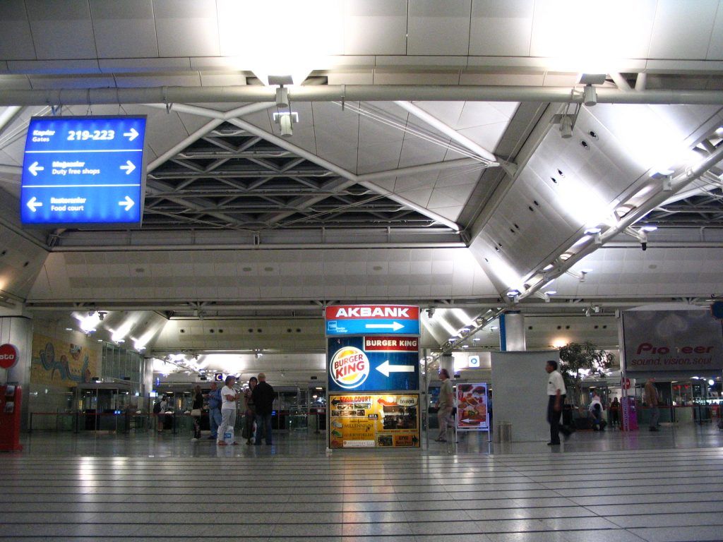 Los 15 aeropuertos con mayor tráfico de pasajeros en el mundo - Istanbul-Ataturk-Airport-1024x768