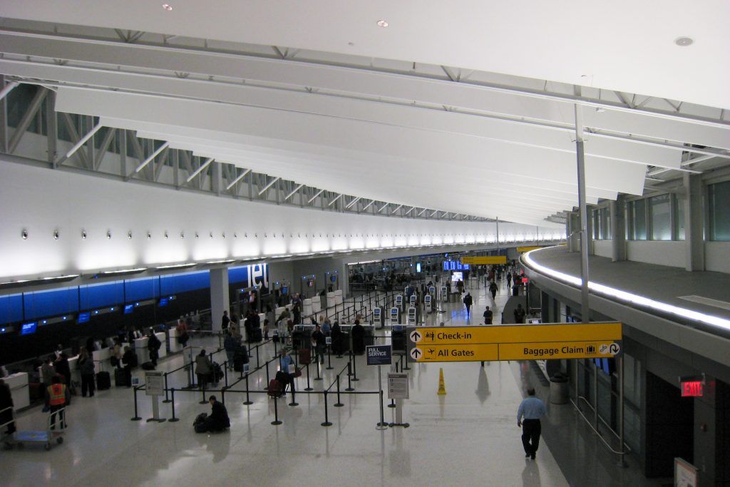 Los 15 aeropuertos con mayor tráfico de pasajeros en el mundo - John-F.-Kennedy-International-Airport-1024x683