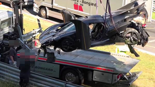 ¿Cómo destrozar un auto de 3 millones de dólares? - Koenigsegg-Nurburgring_CLAIMA20160719_0191_28