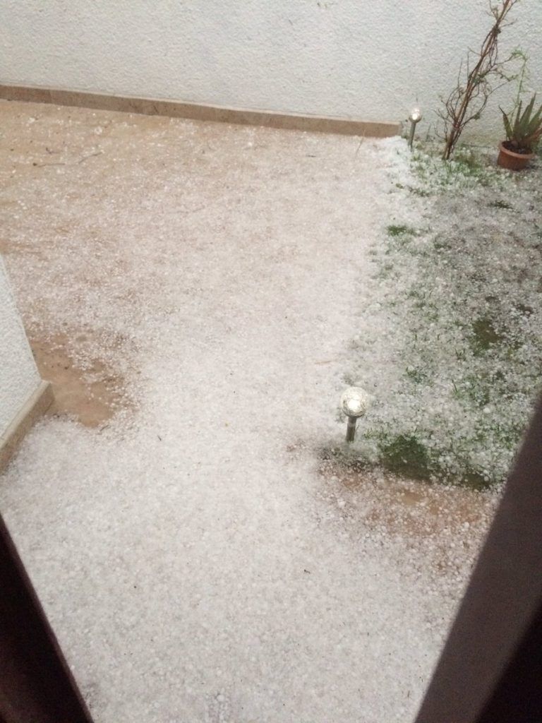 Fuerte granizada en Cuautitlán Izcalli - Lluvias-Cuautitlan-@Mariano14120-2-768x1024