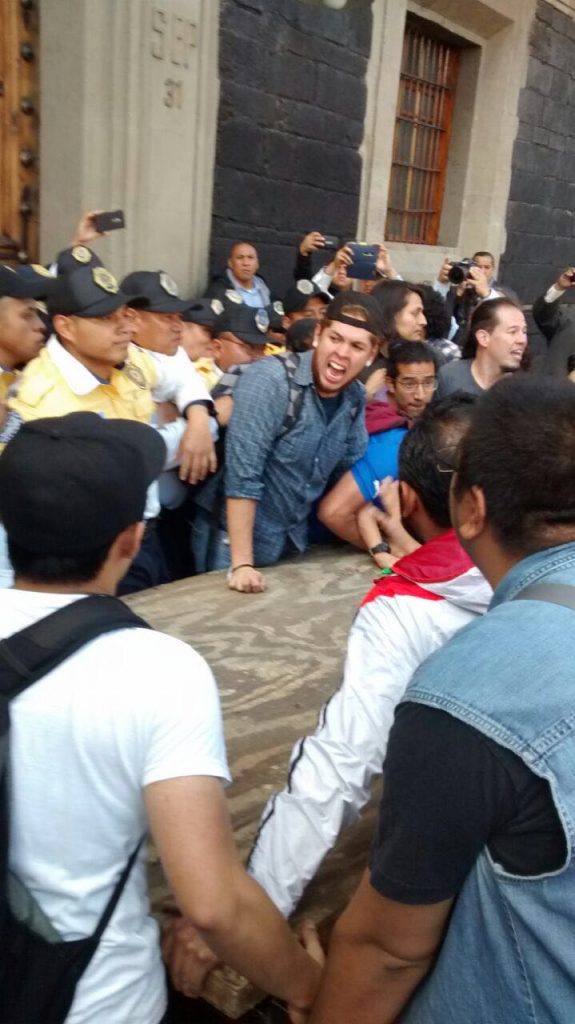 Imágenes: la marcha de la CNTE por la Ciudad de México - Marcha-CNTE-2-575x1024