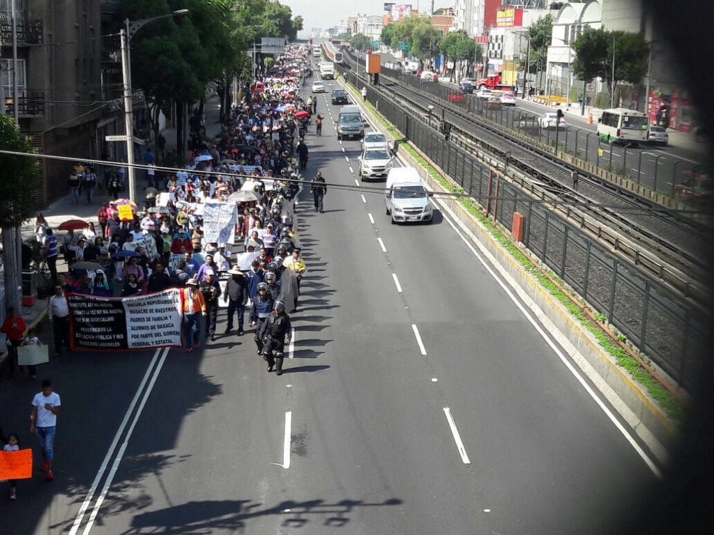 Imágenes: la marcha de la CNTE por la Ciudad de México - Marcha-CNTE-6-1024x768