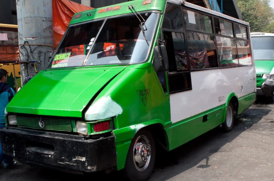 “Ya no van a entrar los microbuses al Centro Histórico”: Mancera