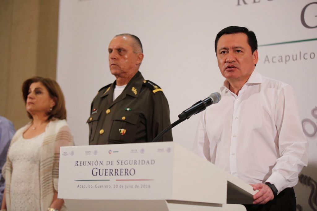 "Reforma educativa no pretende privatizar la enseñanza": Osorio Chong - Osorio-Chong-Héctor-Astudillo-3-1024x683