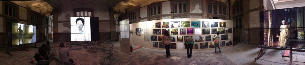 Annie Leibovitz en México y algunas fotos que no verá en su exposición - Panorámica-de-toda-la-exposición-1024x221