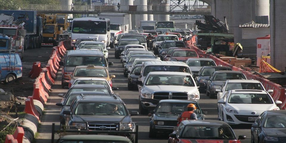 Cerrarán de noche carriles centrales de Periférico