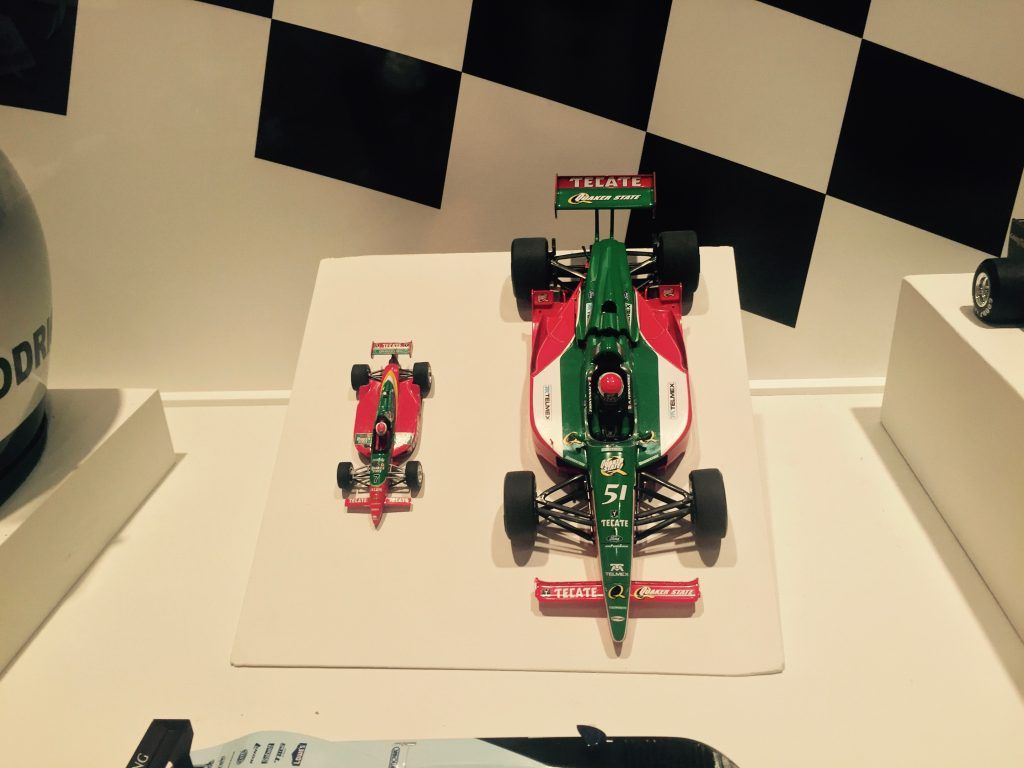 Una exposición de cochecitos para las vacaciones - Pilotos-mexicanos-1024x768