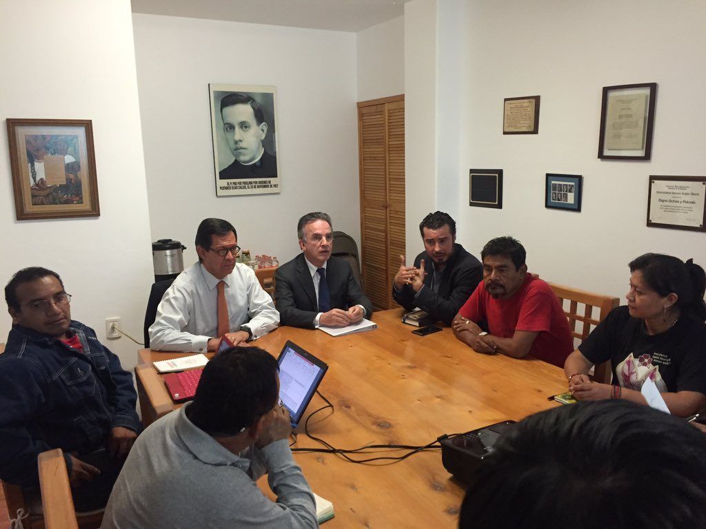 Definen bases de mecanismo de seguimiento Segob y padres de los 43 - Roberto-Campa-1024x768