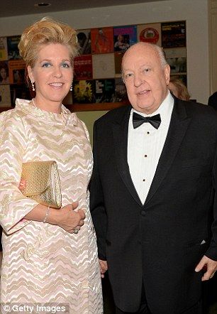 Ex conductora acusa a CEO de Fox News por acoso sexual - Roger-Ailes-and-wife-Elizabeth