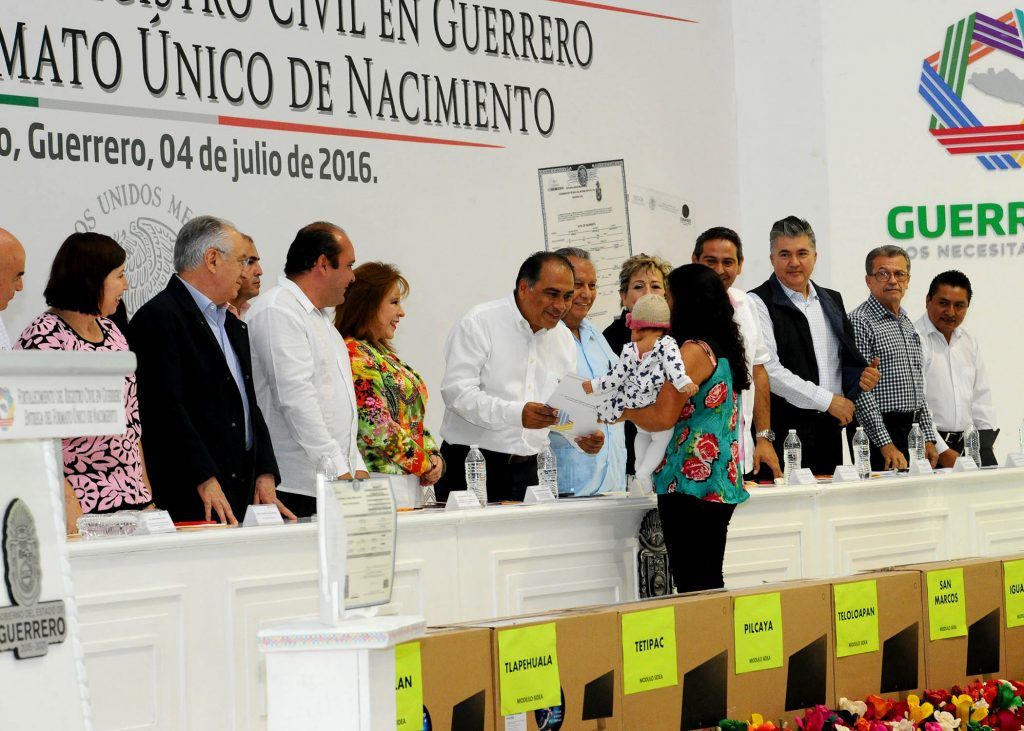 Se moderniza el registro civil en Guerrero - SE-MODERNIZA-EL-REGISTRO-CIVIL-EN-GUERRERO-HÉCTOR-ASTUDILLO1-1024x731
