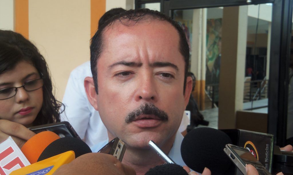 Atacan a subdelegado del IMSS en Mazatlán - Samuel-Lizárraga-Camacho-1024x614