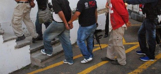 Detienen a 8 integrantes de “La Familia Michoacana”