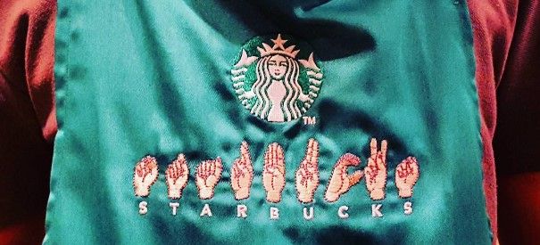 Starbucks abre su primera tienda con baristas sordos - Screenshot_2-14