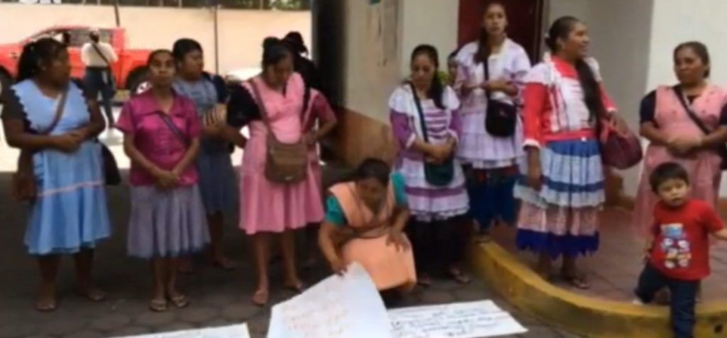 Video: mujeres indígenas encaran a Cuauhtémoc Blanco - Screenshot_5-7-1024x477