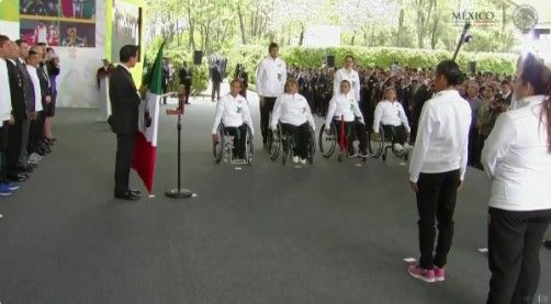 EPN abandera a los deportistas que participarán en Río 2016 - Screenshot_7-8