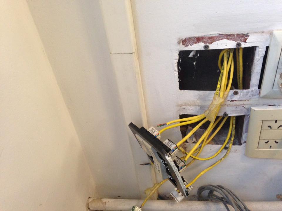 Vandalizan redacción de medio de comunicación argentino - Tiempo-Argentino-Diario-Tiempo3