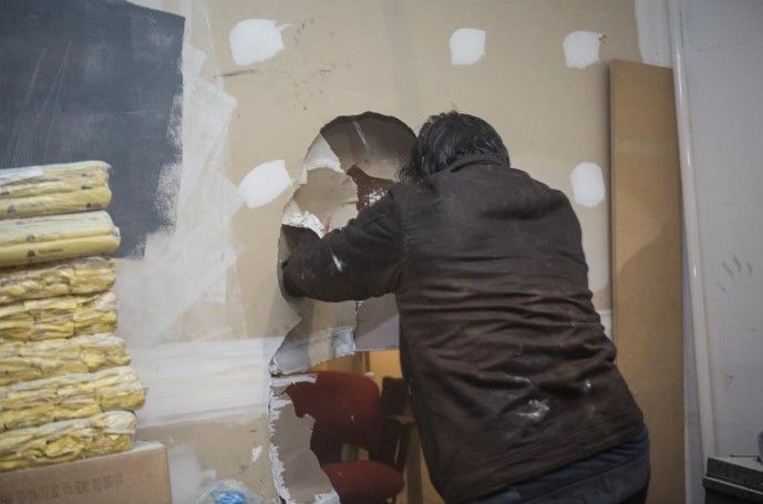 Vandalizan redacción de medio de comunicación argentino - Tiempo-Argentino-FernandezAnibal