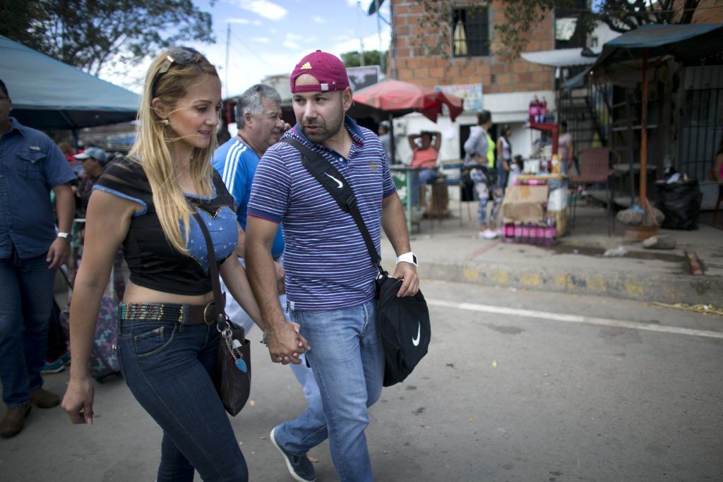 Venezolanos abarrotan frontera con Colombia para comprar comida - Venezuela-4-1024x683