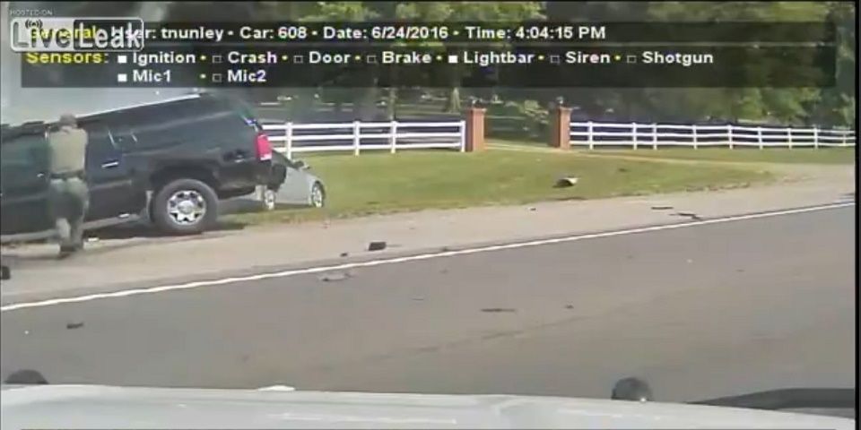 Video: roba camioneta de funeraria y mata a mujer en la persecución