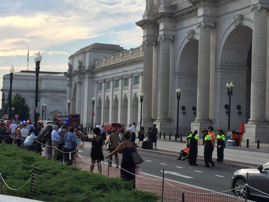 Evacúan estación de tren en Washington por amenaza de bomba - WAshington--1024x768