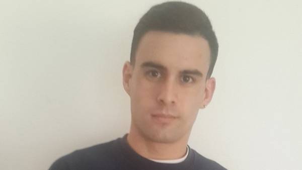 Joven argentino crea cartera antirrobos - adan-baliña