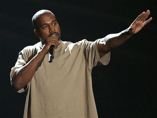Hospitalizan a Kanye West en Los Ángeles - ae3cd2f0acd0bc259f0f6a7067005f89