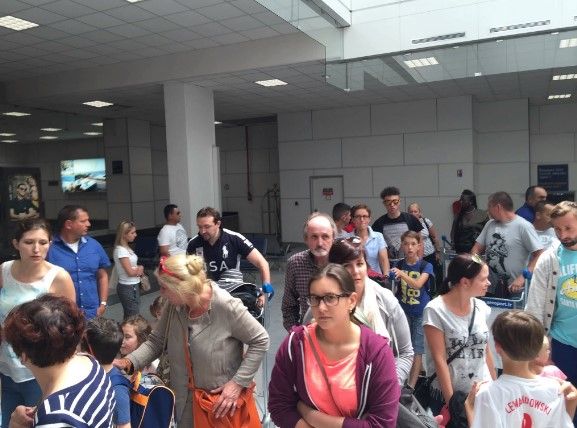 Mujer que perdió a su bebé en la masacre de Niza lo recupera por Facebook