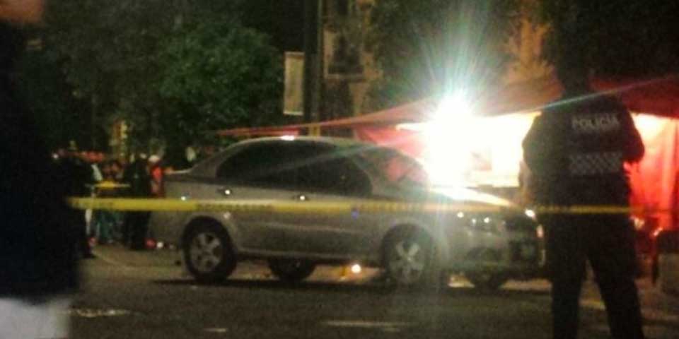 Asesinan a mujer a bordo de su vehículo en la Cuauhtémoc