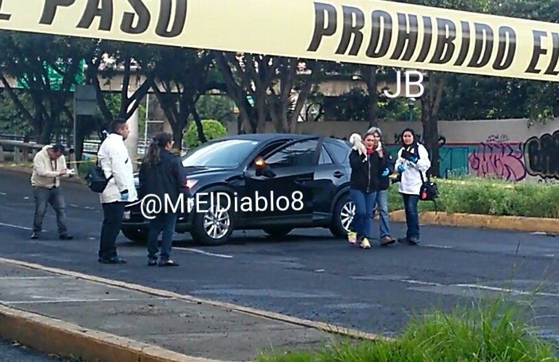 Ejecutan a hombre sobre Periférico y Míramontes - asesinato-periferico-miramontes-2