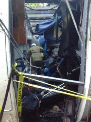 Autobús vuelca en Chiapas y deja casi 60 heridos - b11