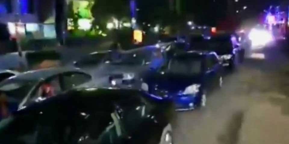 Toma de rehenes en Bangladesh