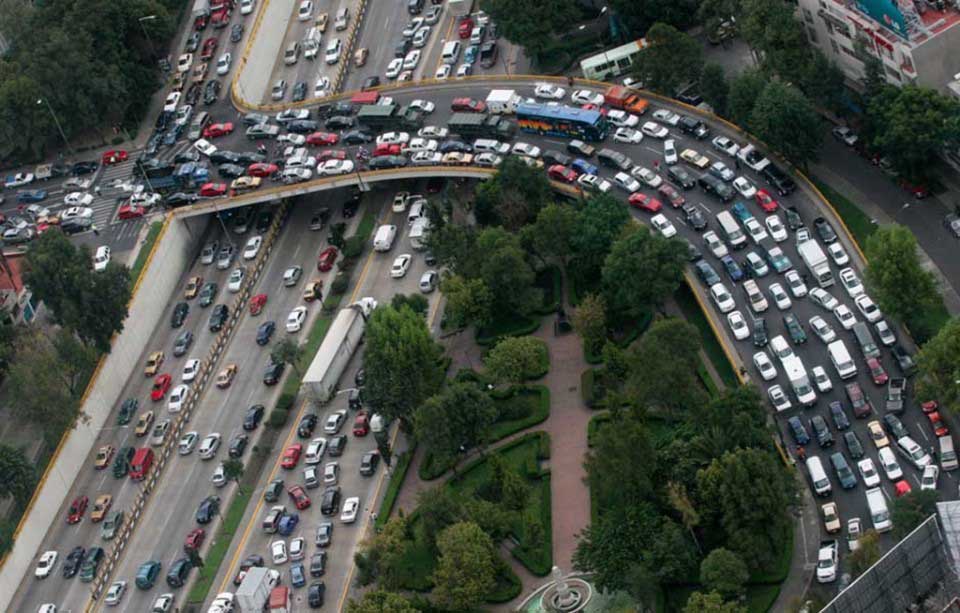 La saturación vial de la Ciudad de México alcanzó el 85 por ciento - calles