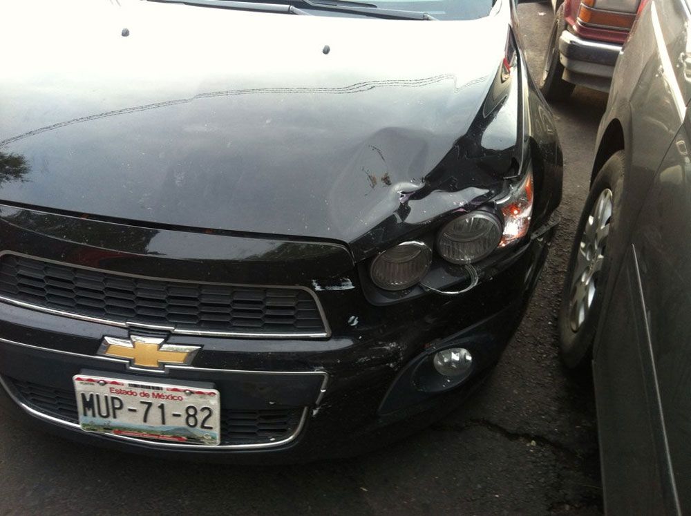 Un herido por choque de trolebús con taxi y vehículo particular - choque-taxi-trolebus-efrenarguelles2