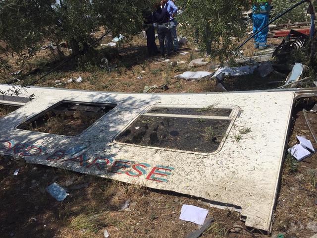 Choque de trenes en Italia deja al menos 20 muertos - choque-trenes-Italia-Ansa4