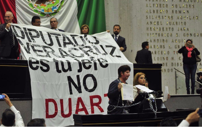 Diputados toman Congreso de Veracruz - congreso-veracruz