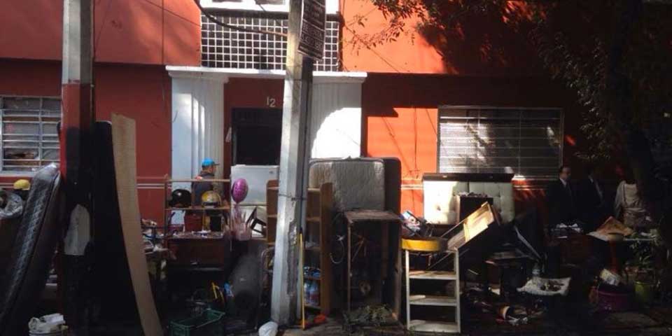 Inicia demolición de predio tomado por Asamblea de Barrios en la Condesa