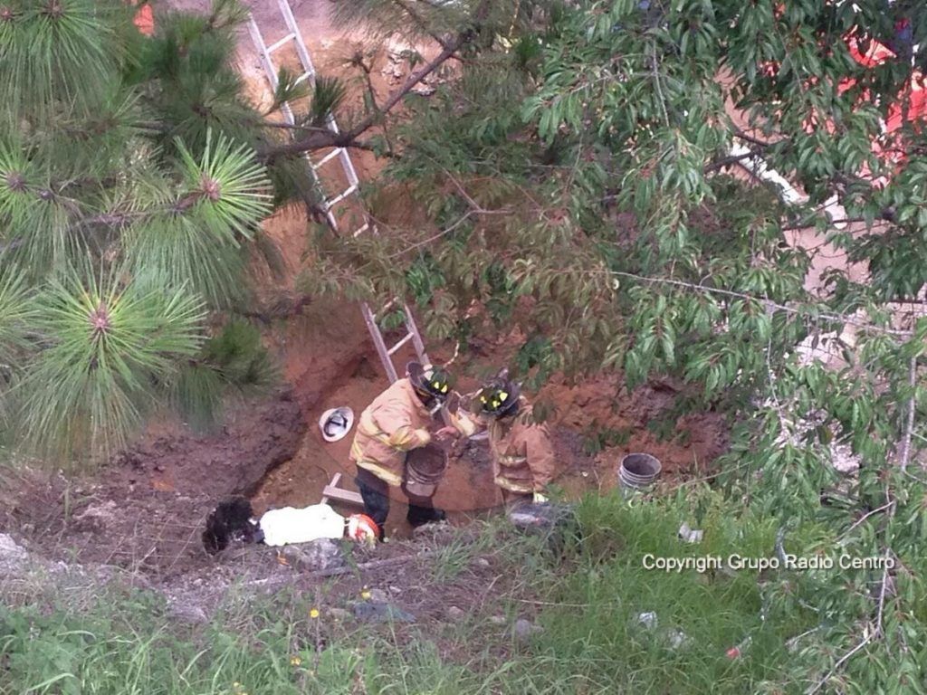 Derrumbe deja un trabajador muerto en obra del tren interurbano México-Toluca - derrumbe-mexico-toluca-1-1024x768