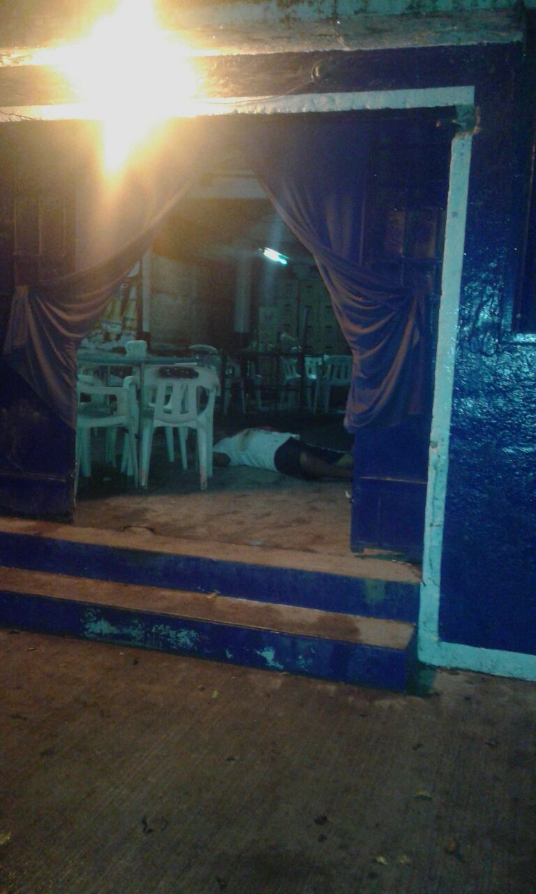 Asesinan a dos hombres en bar de Acapulco - dosmuertosbar