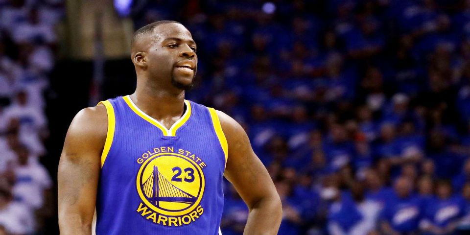 Sale de la cárcel jugador de la NBA y de la selección olímpica de EE.UU.