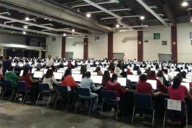 Evalúan a 420 maestros en Guerrero - evaluacion-guerrero1