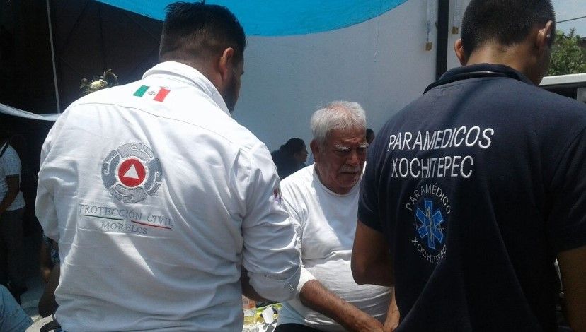 Diez heridos por explosión en iglesia de Morelos - explosion-xochitepec-lilysamano