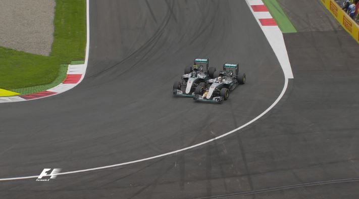 Polémico triunfo de Hamilton en Austria - f1-2