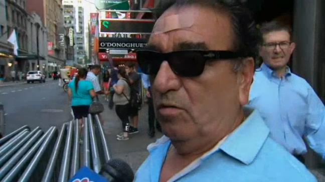 Artistas callejeras pelean con turistas en Times Square - francisco-vistoso