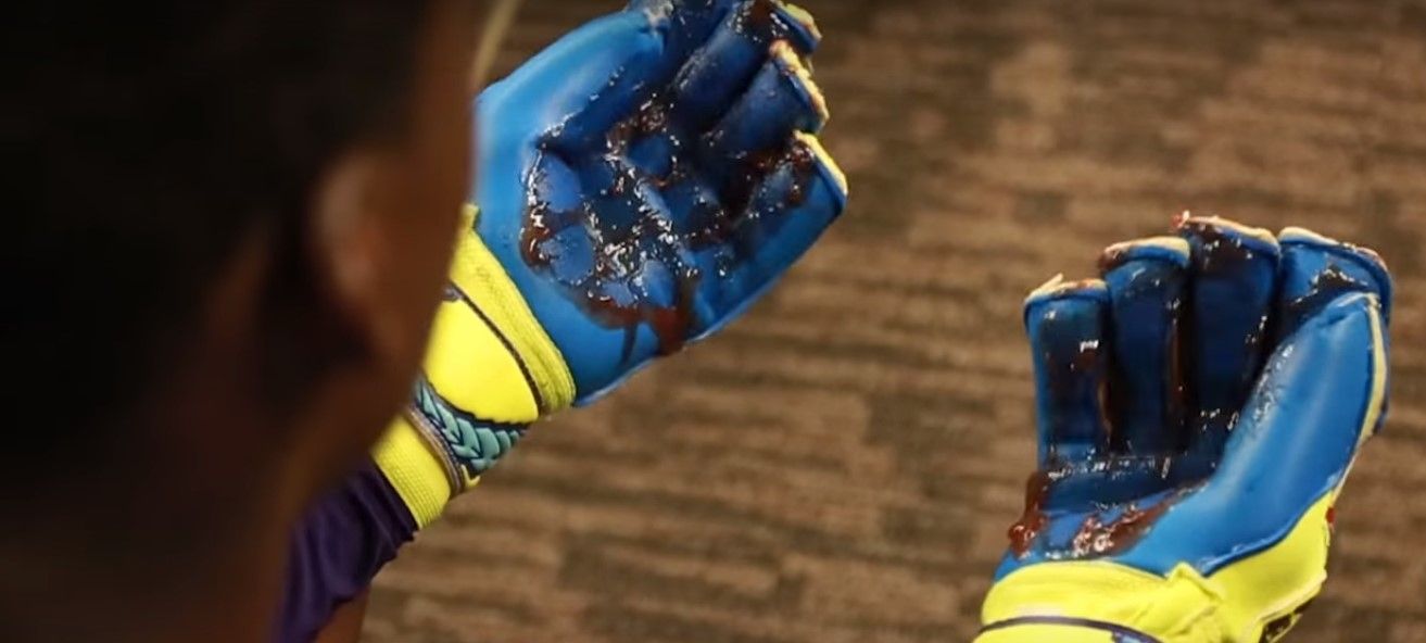 Video: equipo trollea a su portero por autogol