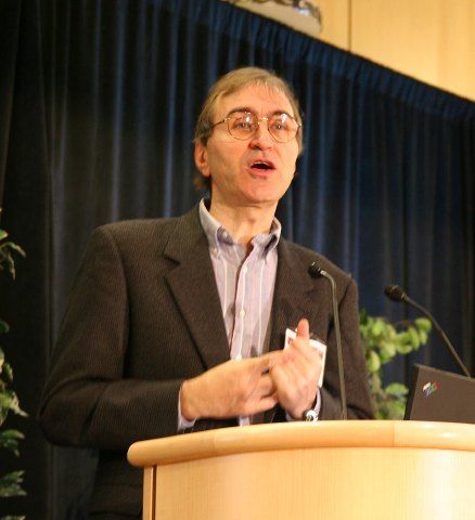 La mente mexicana detrás de Google - hector-garcia-molina