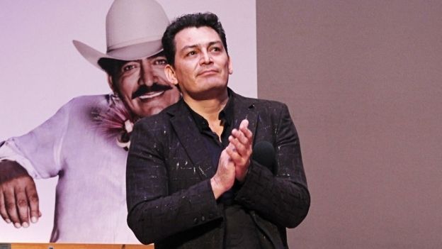 Joan Sebastian usó mariguana para mitigar dolencias: Julián Figueroa - jose-manuel-figueroa-624x351