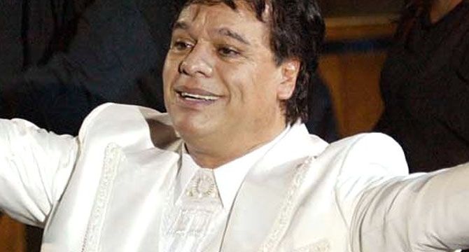 Famosos que han sido perseguidos por Hacienda - juan-gabriel