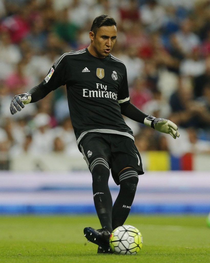 Los cinco mejores porteros del mundo según José Luis Chilavert - keylor-navas-820x1024