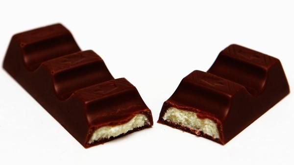 Encuentran sustancias cancerígenas en 20 marcas de chocolate - kinder